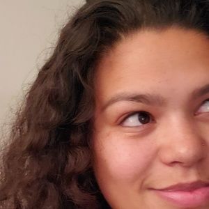 Meet your Posher, Paulina